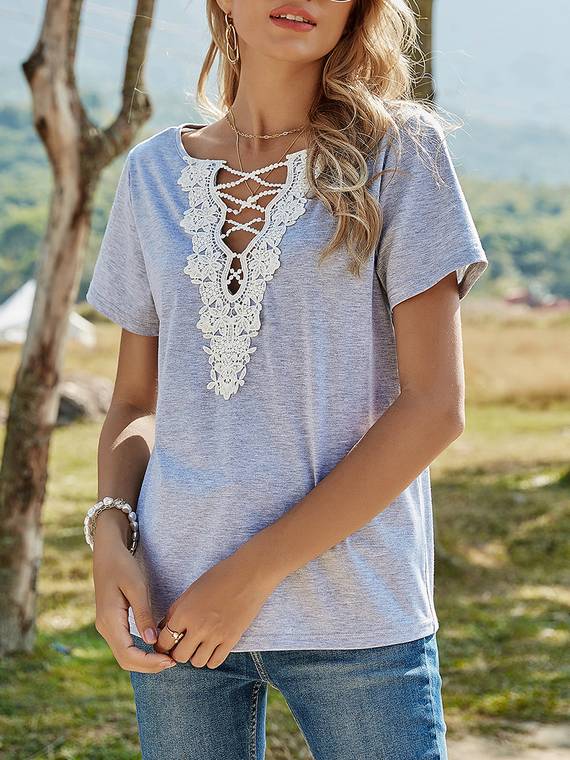 Contrast Lace Pullover T-Shirt