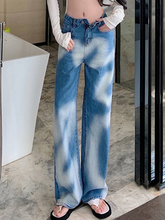 women-jeans
-Positioning-Printing-Straight-Leg-Jeans-1013