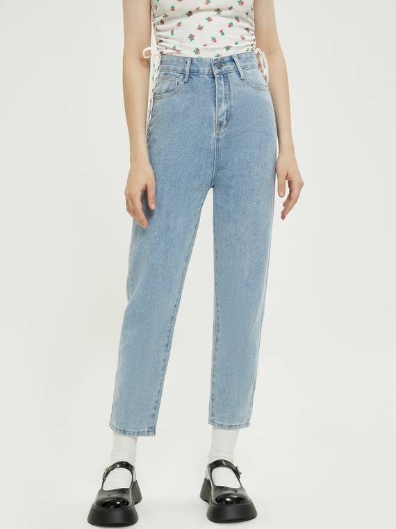 women-jeans
-Simplicity-Straight-Leg-Jeans-1222