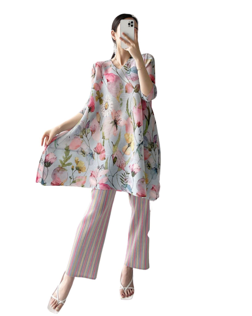 Polyester V-Neck 3/4 Sleeves Floral Pleated Loose Fit Dress