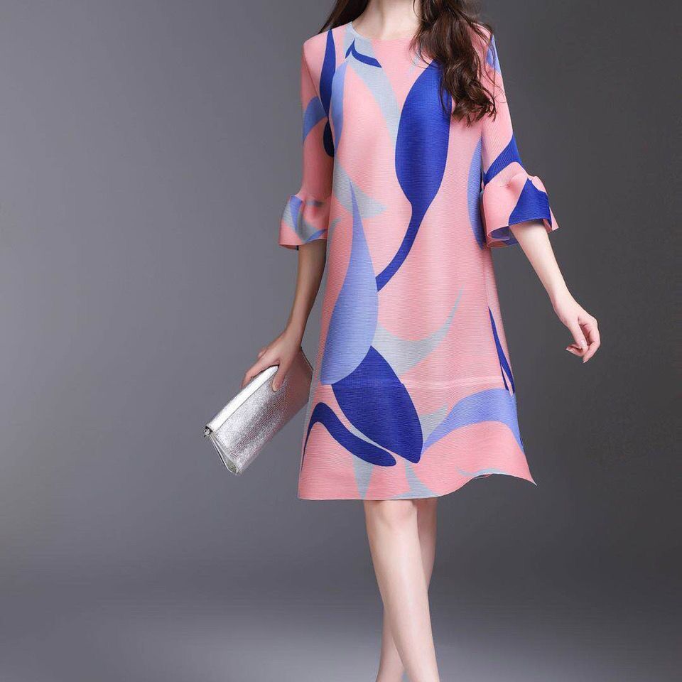 Polyester Round Neck 3/4 th Sleeve Printed Pleated Dress
