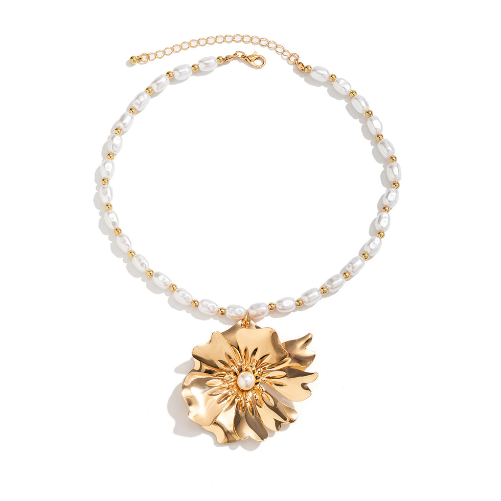 Alloy Imitiation Pearl Beads Necklace with a flower pendant