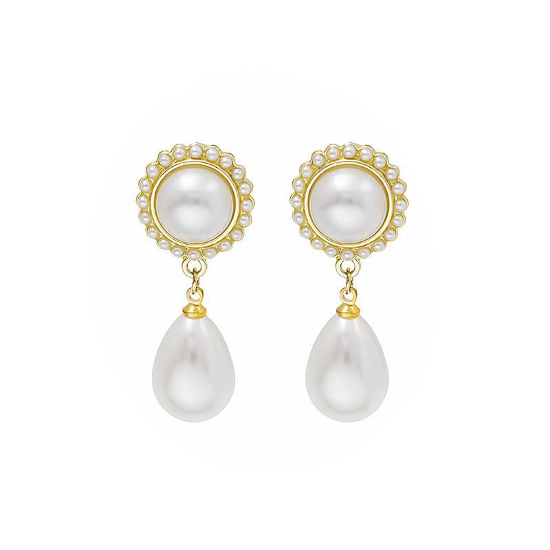 Pearl Drop EarringsPerfect for every occassion